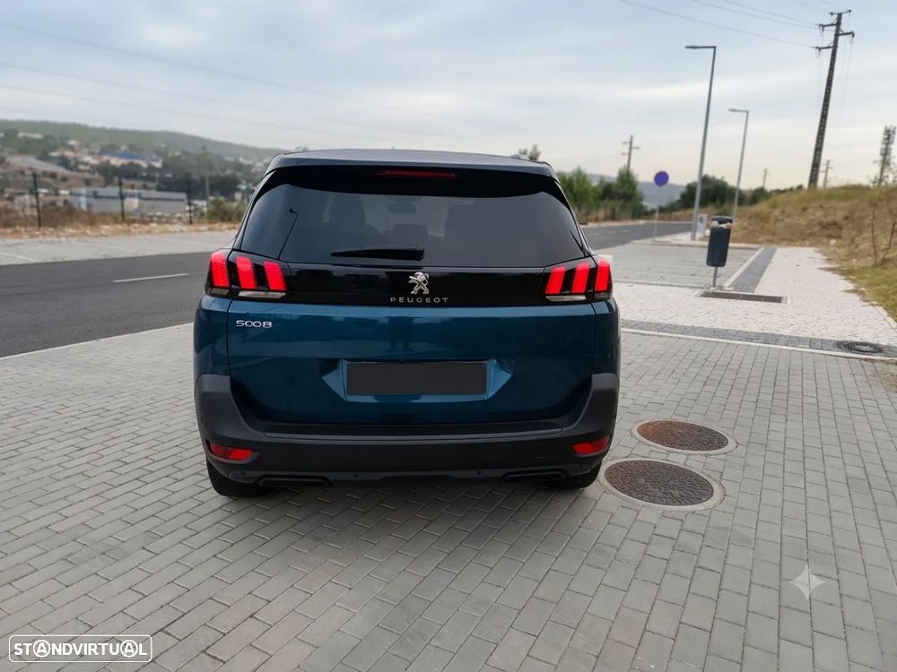 Peugeot 5008 PureTech 130 EAT8 Stop & Start Allure Pack - 3