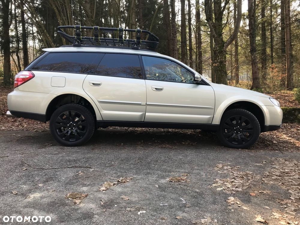 Subaru Outback 3.0RE 000 - 24