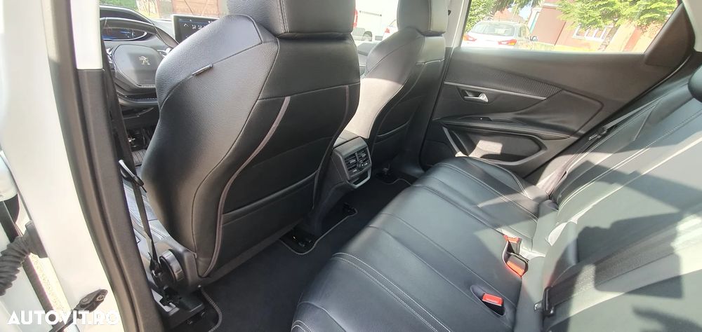 Peugeot 3008 PureTech 130 Stop & Start GPF EAT8 Active Business-Paket - 36