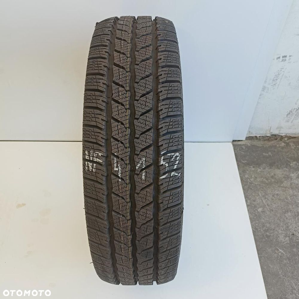 Opona 205/75/16C Continental VanContact Winter (F4152)