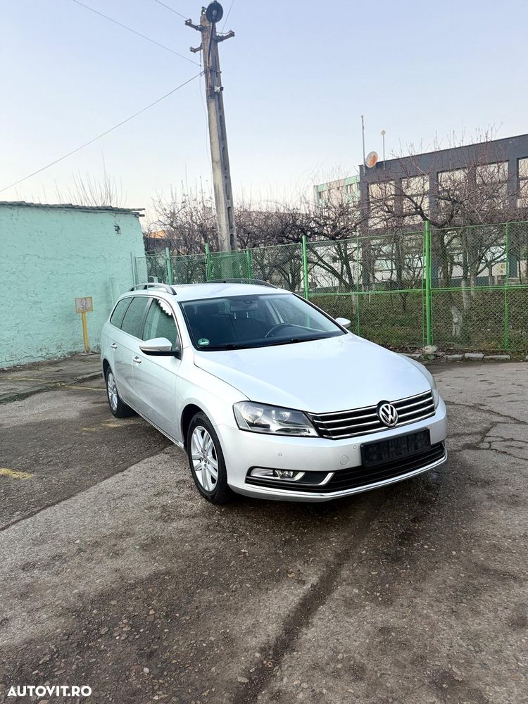 Volkswagen Passat Variant 2.0 Blue TDI DSG SCR Comfortline - 2