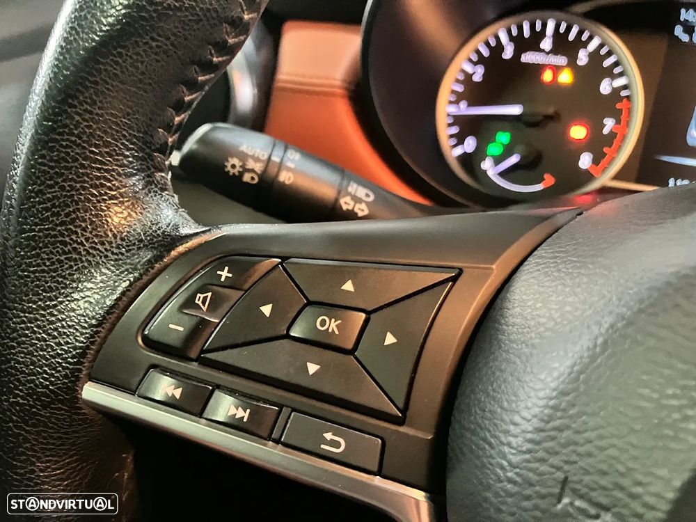 Nissan Micra 0.9 IG-T Tekna Orange Vibes S/S - 29