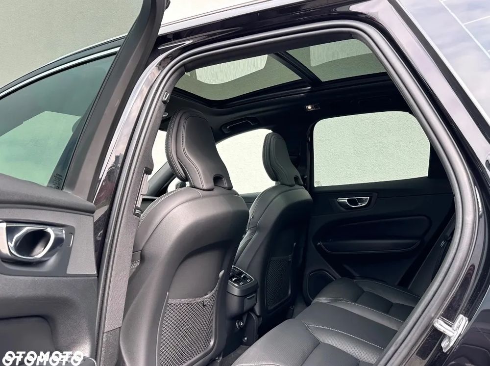 Volvo XC 60 B5 D AWD Geartronic Inscription - 14