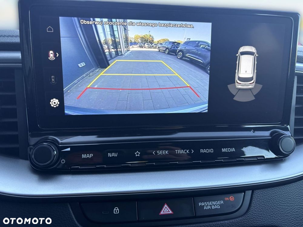 Kia Ceed - 22