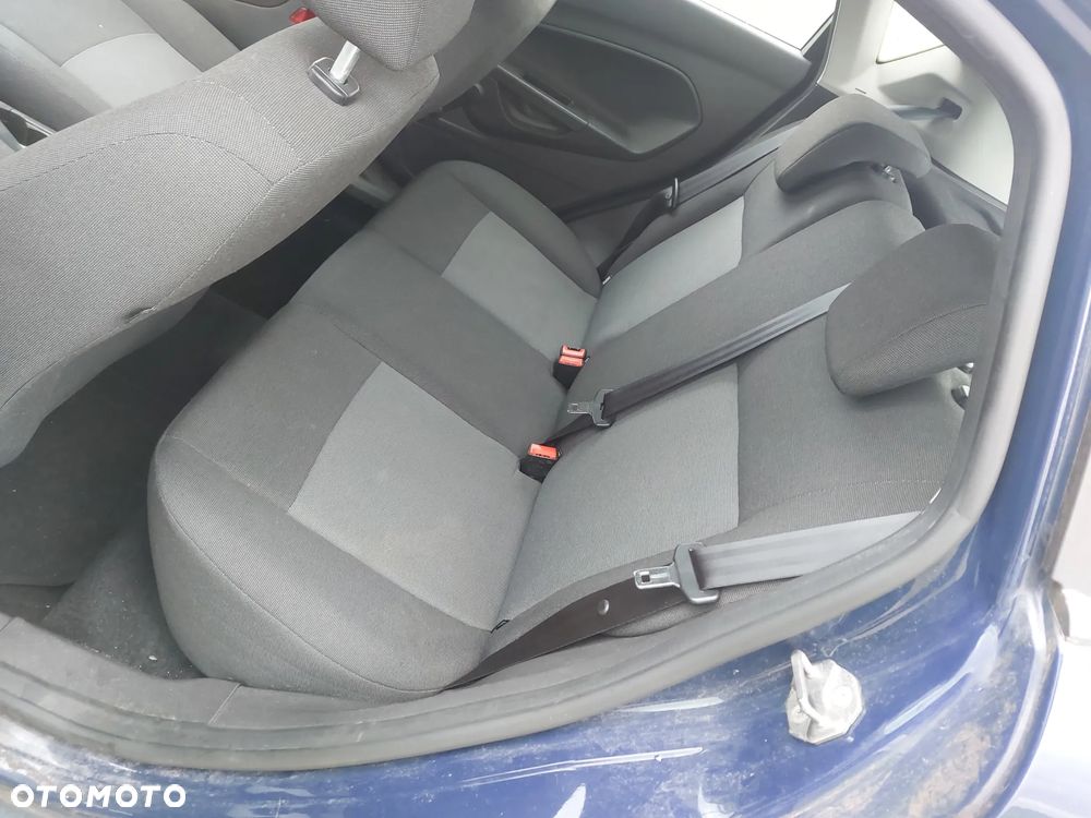 Ford Fiesta 1.25 - 8