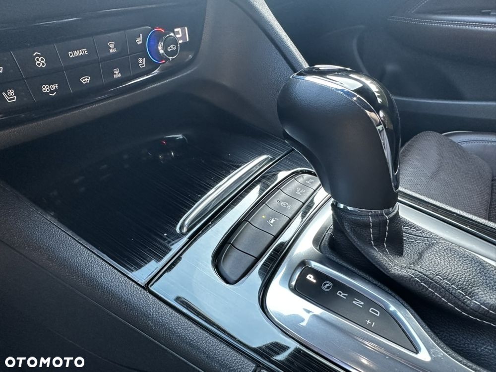 Opel Insignia 2.0 CDTI Elite S&S - 13