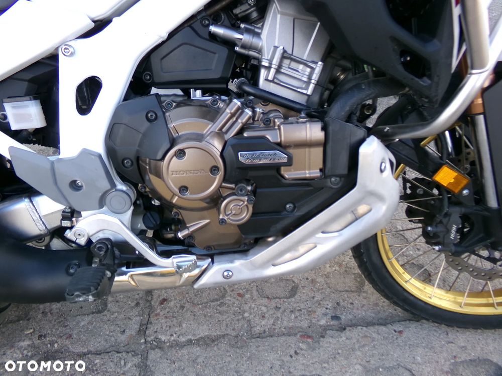 Honda CRF - 8