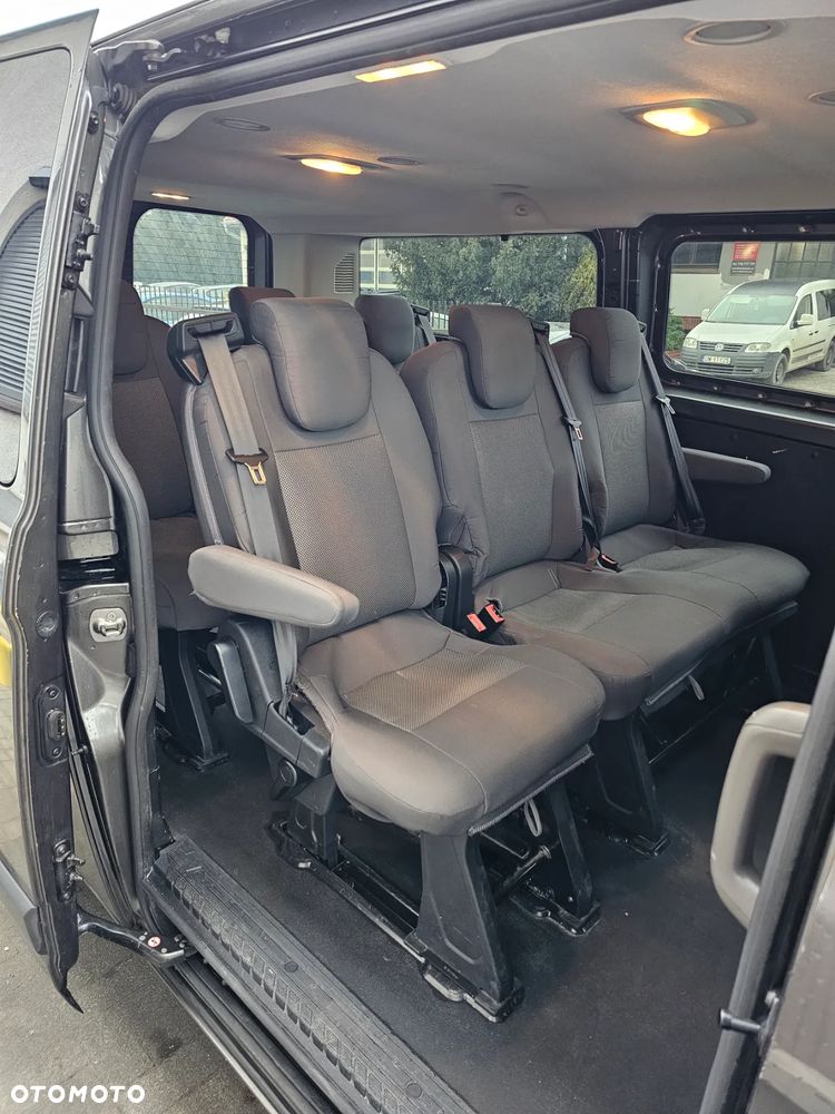 Ford Transit Custom 320 L2H1 Ambiente (bryg.) - 6