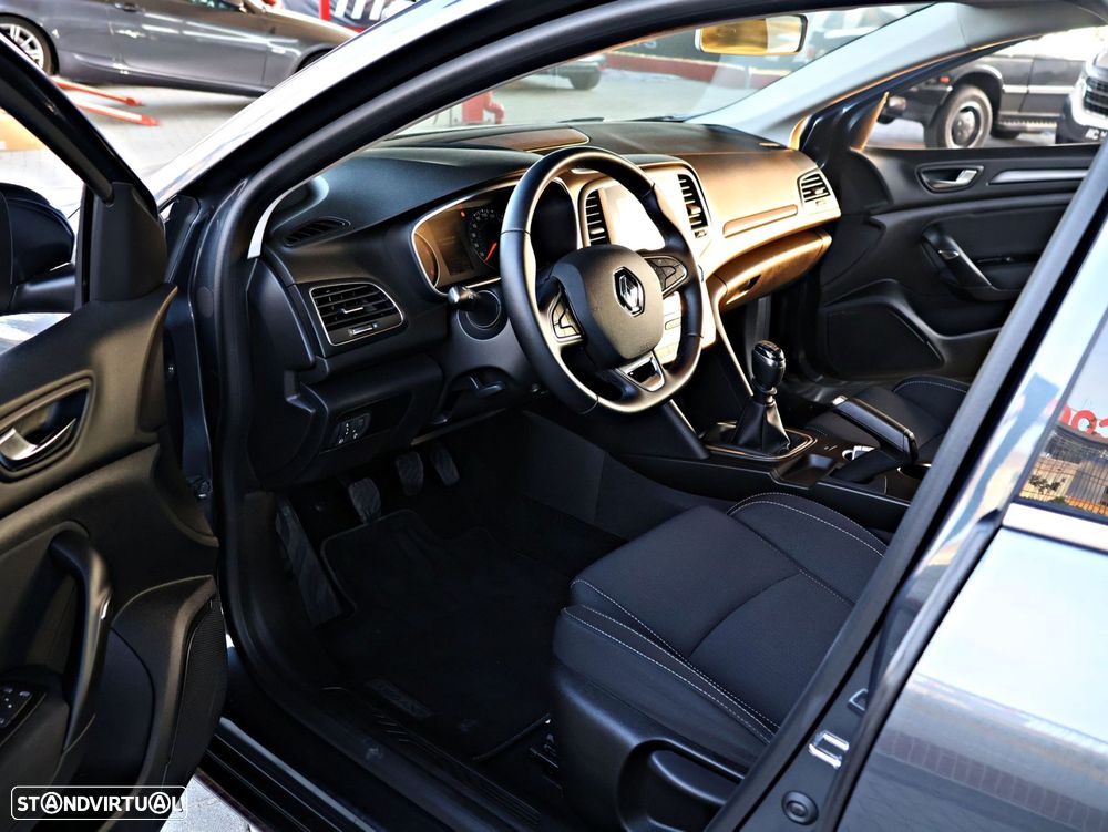 Renault Mégane Sport Tourer 1.5 Blue dCi Equilibre - 16