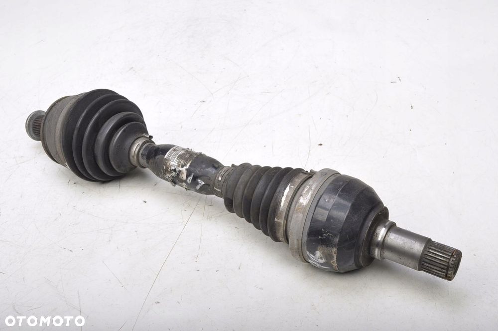 MERCEDES W176 PÓŁOŚ LEWA KRÓTKA A2463307600 - 1