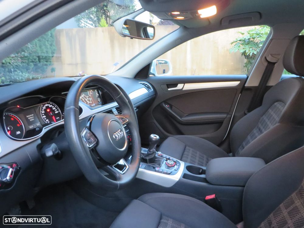 Audi A4 2.0 TDI Sport - 11