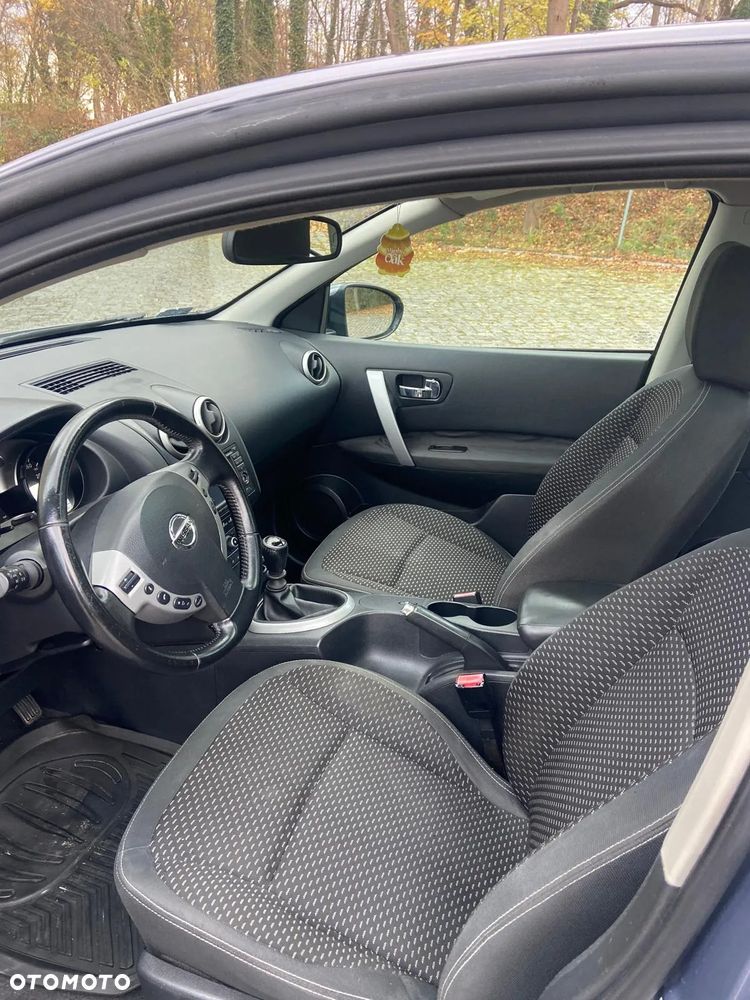 Nissan Qashqai 2.0 dCi DPF 4x4 acenta - 11