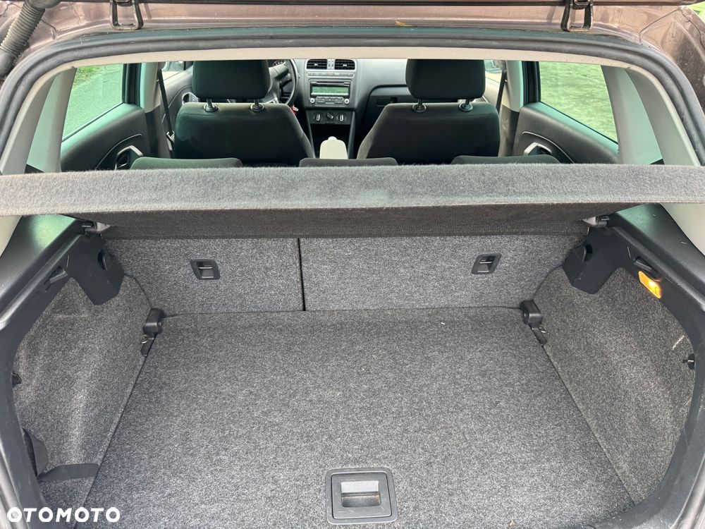 Volkswagen Polo - 12