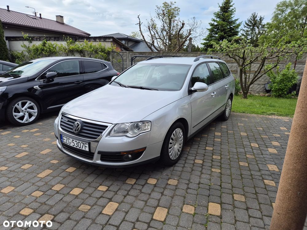 Volkswagen Passat 2.0 TDI DPF Trendline - 1