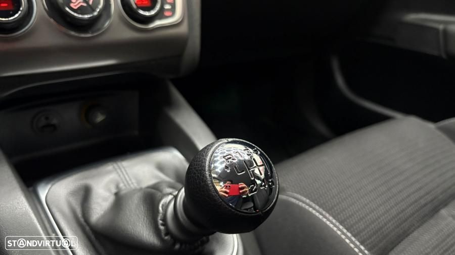 Citroën C4 BlueHDi 120 Stop&Start Shine - 19
