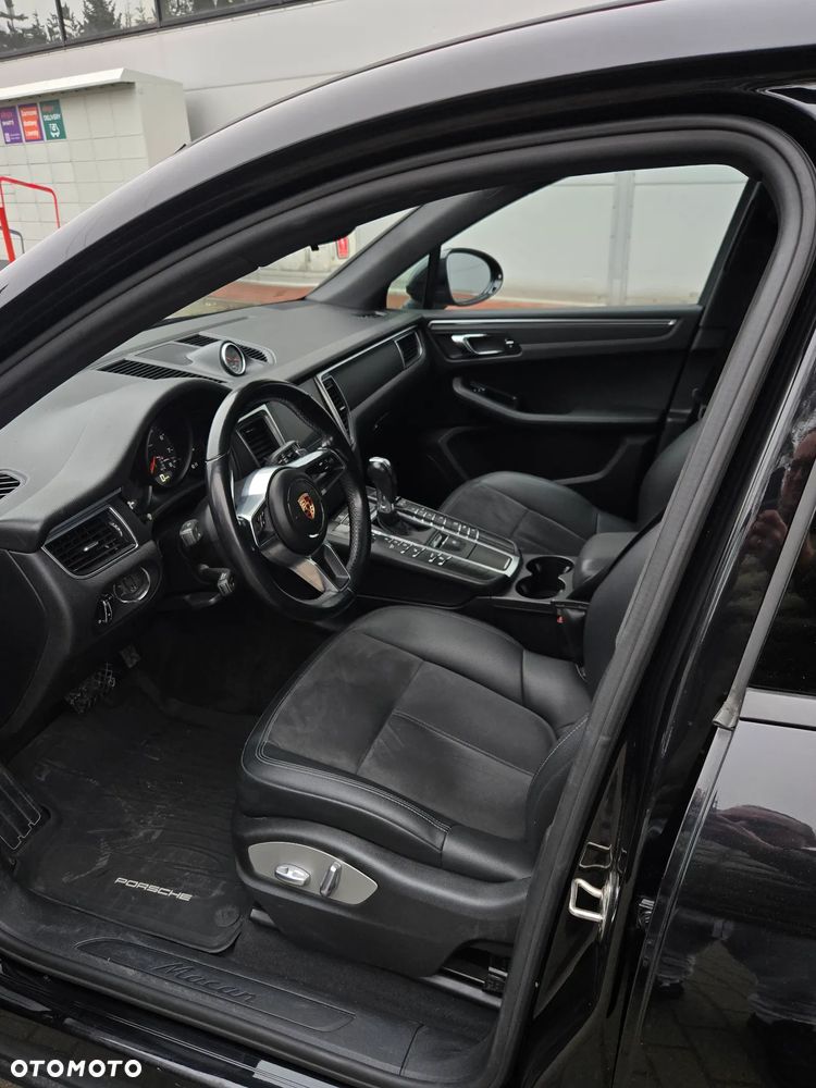 Porsche Macan - 17