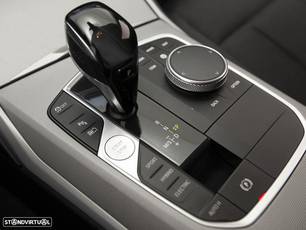 BMW 330 e Corporate Edition Auto - 21