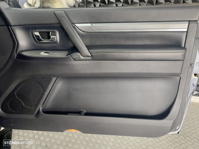 Mitsubishi Pajero 3.2 DI-D Instyle CA FPF - 33