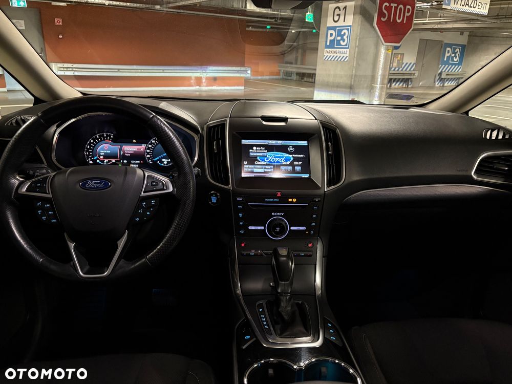 Ford S-Max 2.0 TDCi 4WD Titanium PowerShift - 22