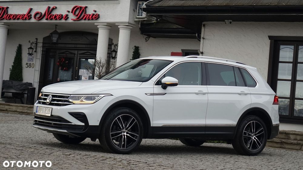 Volkswagen Tiguan - 12
