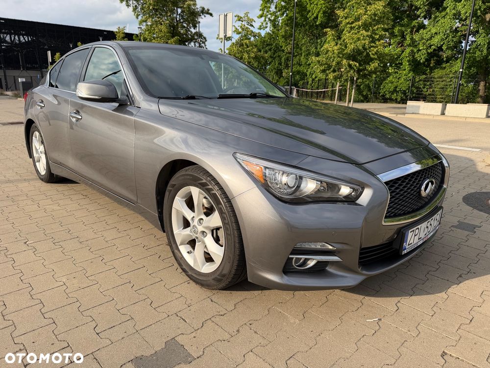 Infiniti Q50 - 10