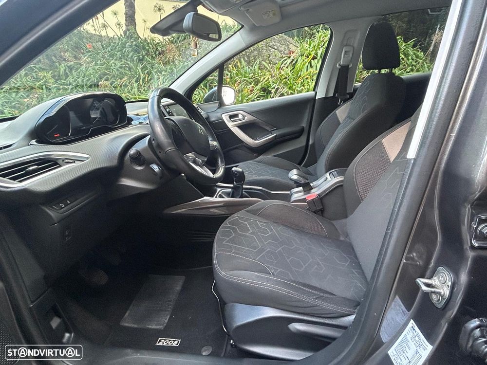 Peugeot 2008 1.6 BlueHDi Allure - 9