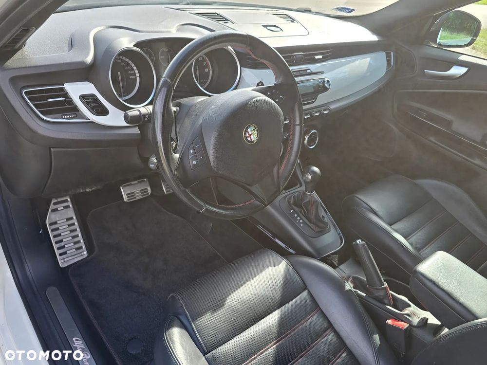 Alfa Romeo Giulietta 1.4 TB MultiAir Distinctive TCT - 15