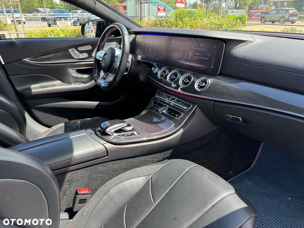 Mercedes-Benz CLS - 13
