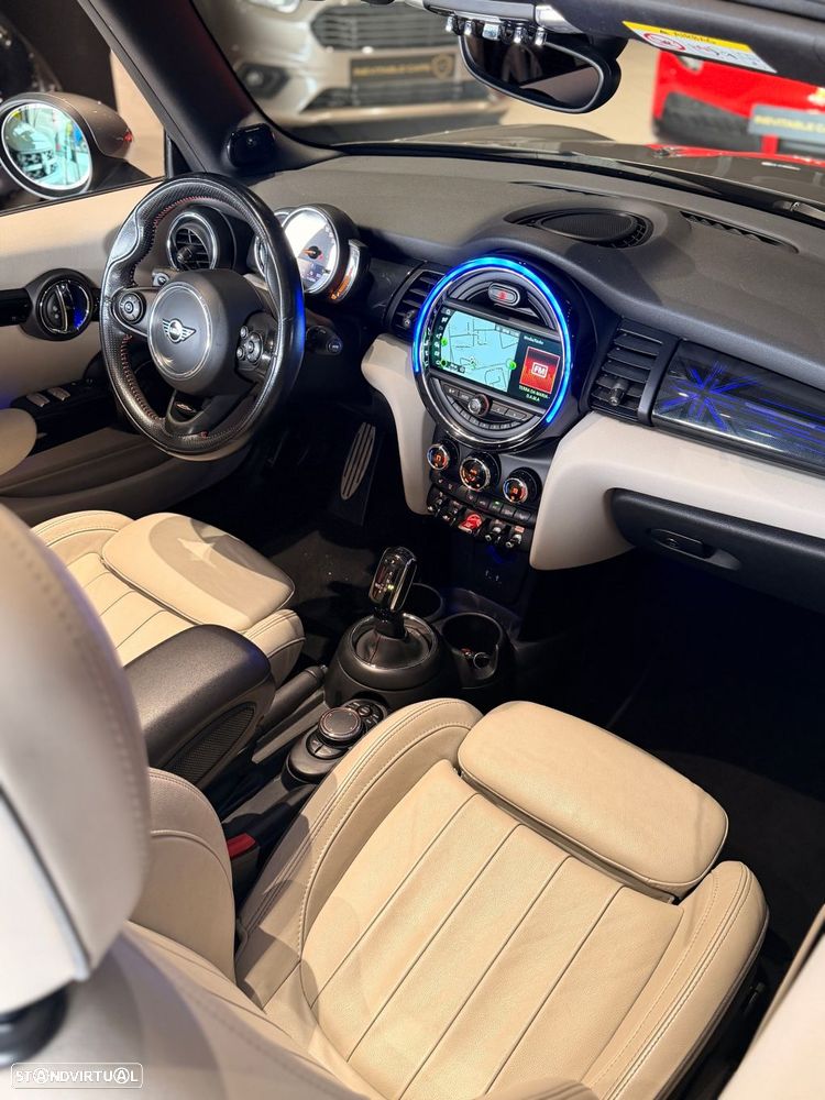 MINI Cabrio Cooper S Auto Desportiva - 29