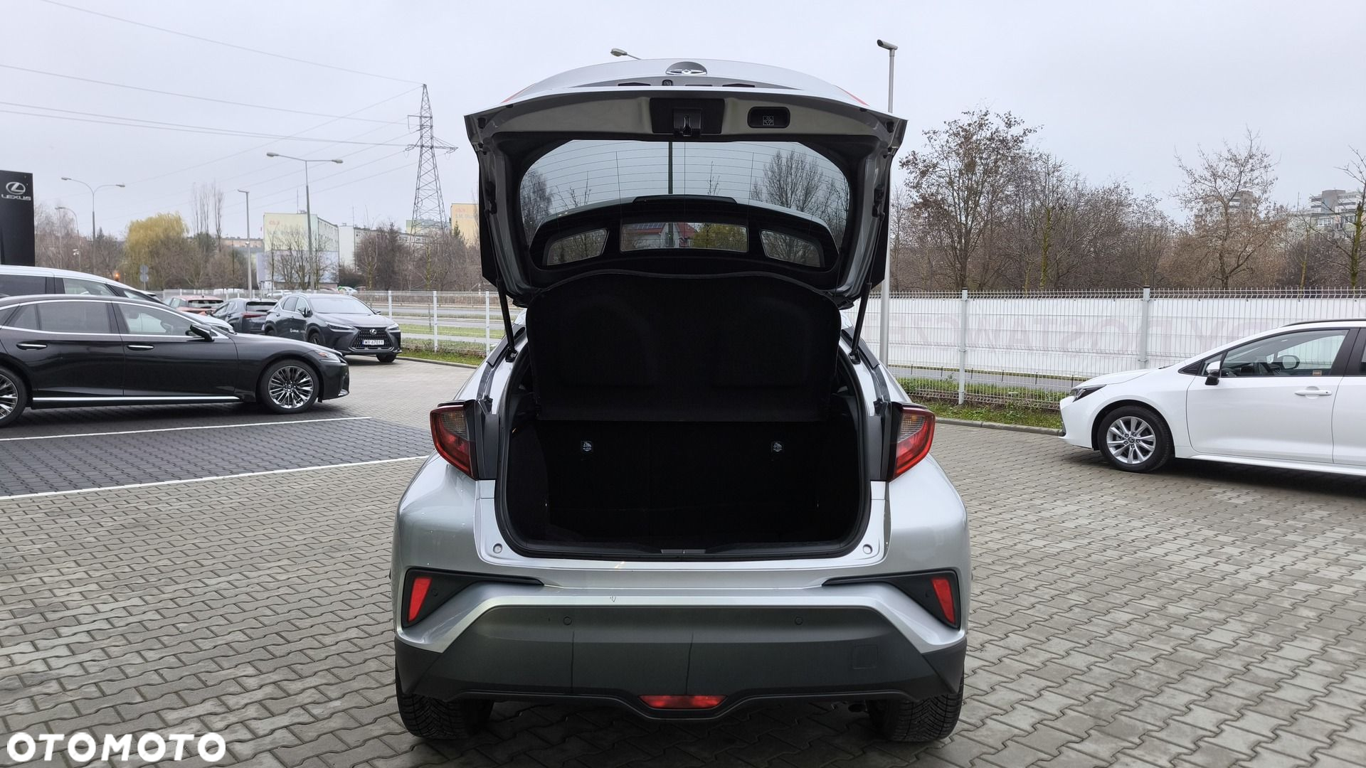 Toyota C-HR - 18