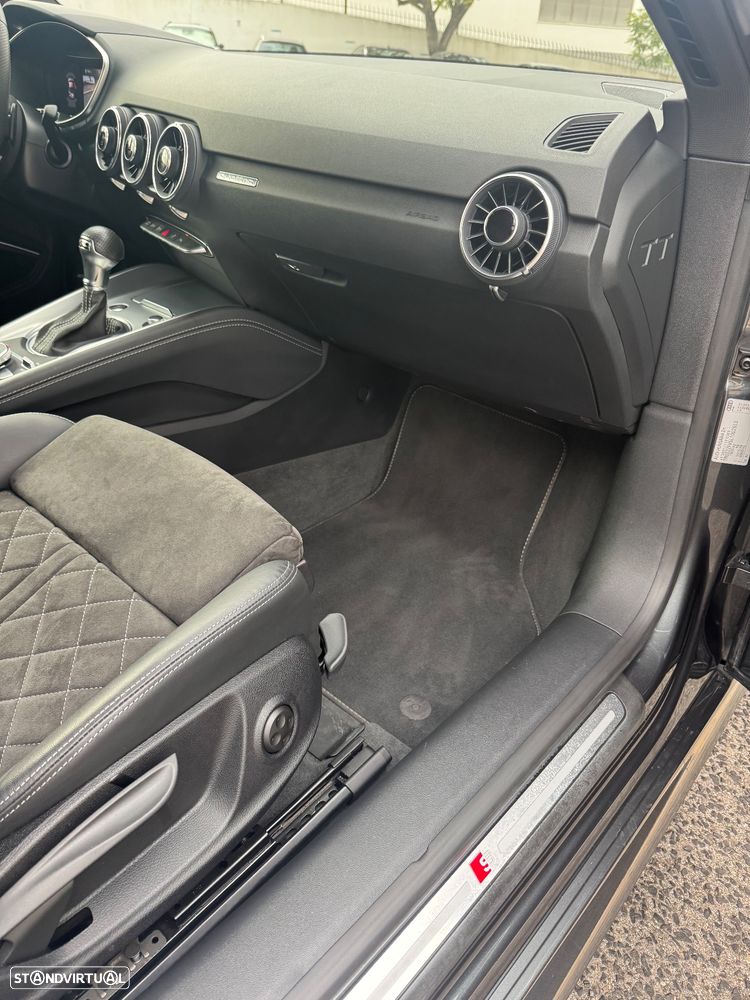 Audi TT Coupé 45 TFSI quattro S tronic - 14