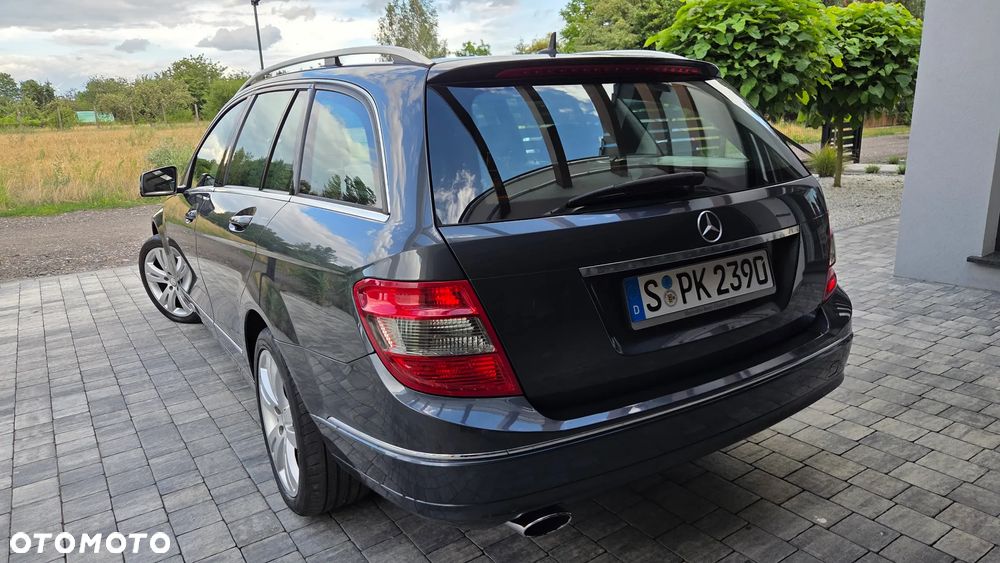 Mercedes-Benz Klasa C - 25
