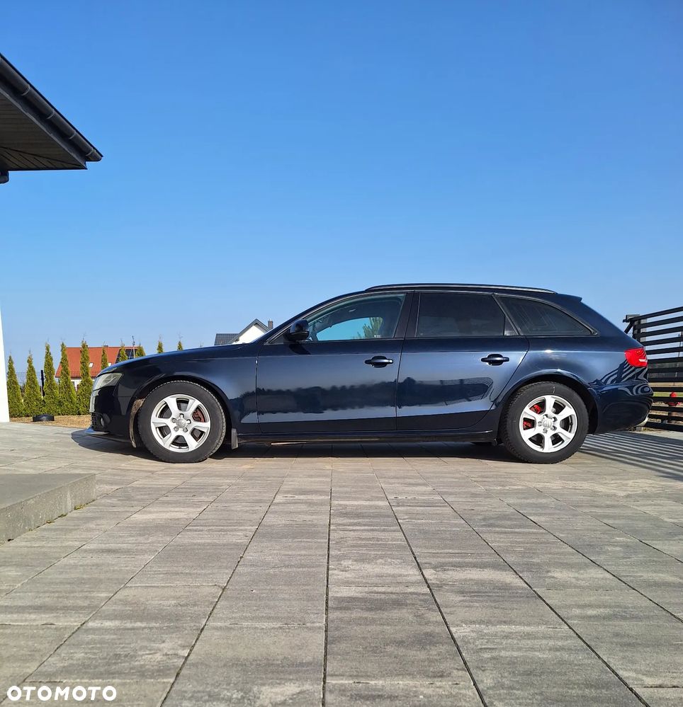 Audi A4 Avant 2.0 TFSI Ambiente - 9