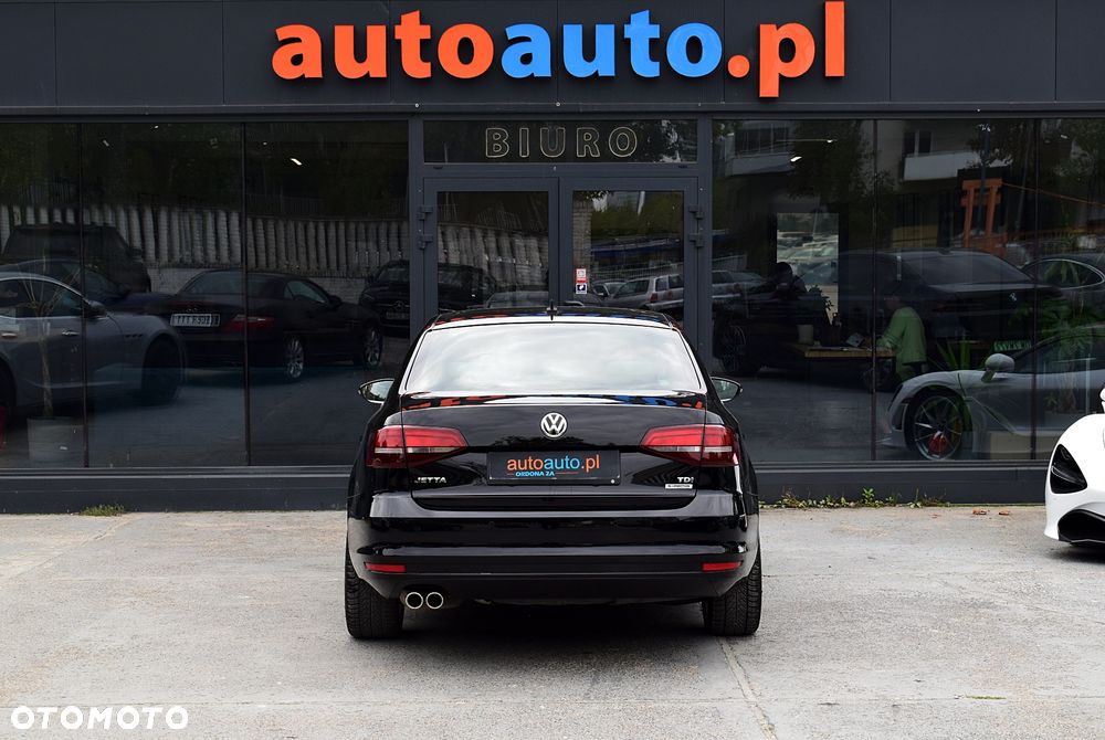Volkswagen Jetta - 19