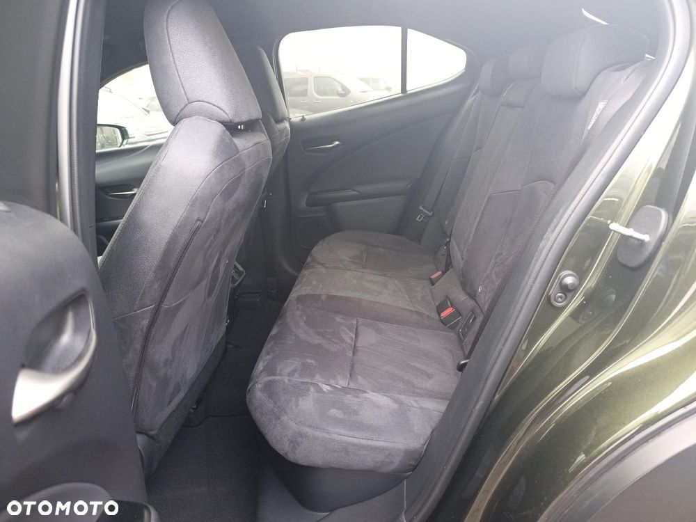 Lexus UX 250h GPF Business 2WD - 25