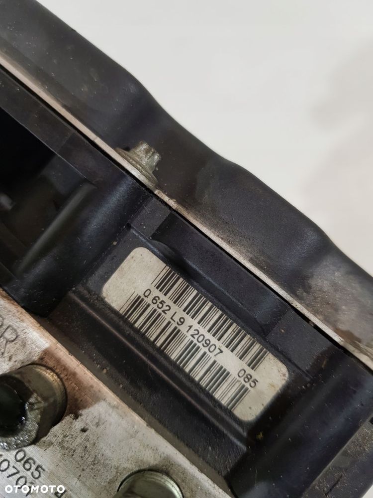 pompa hamulcowa abs 44540-02060 toyota auris i avensis 2.0d d-4d - 11