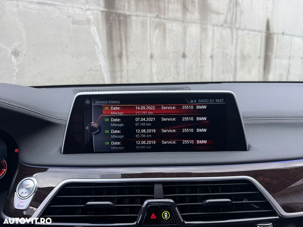 BMW Seria 7 730d xDrive - 25