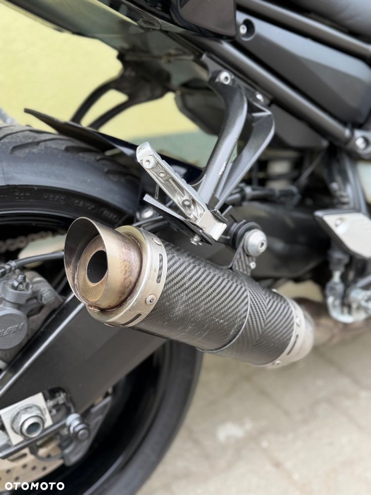 Yamaha FZ8 - 14