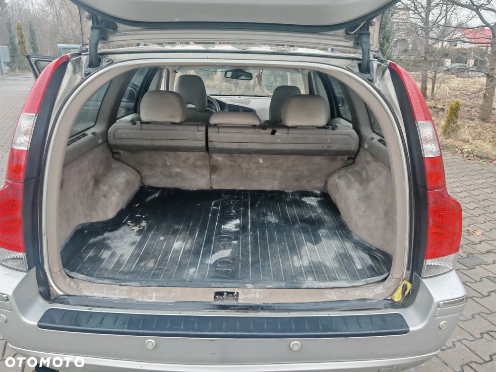 Volvo V70 2.5T Summum - 10