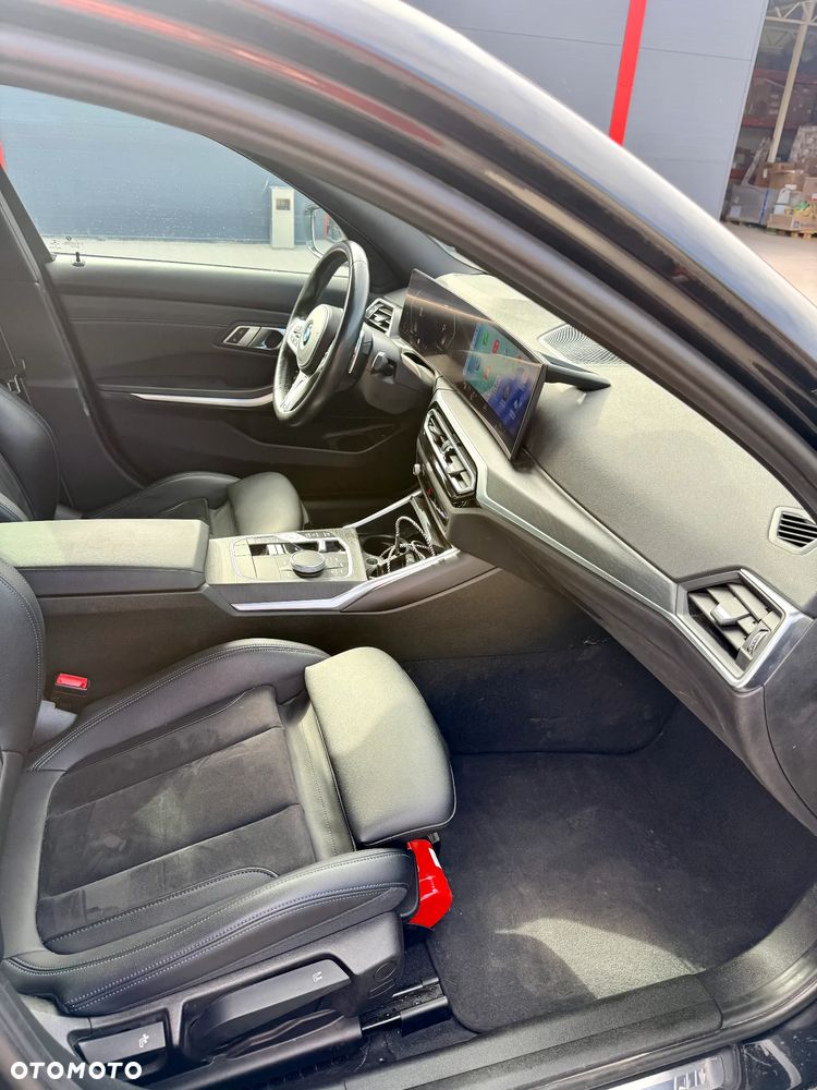 BMW Seria 3 320i M Sport sport - 19