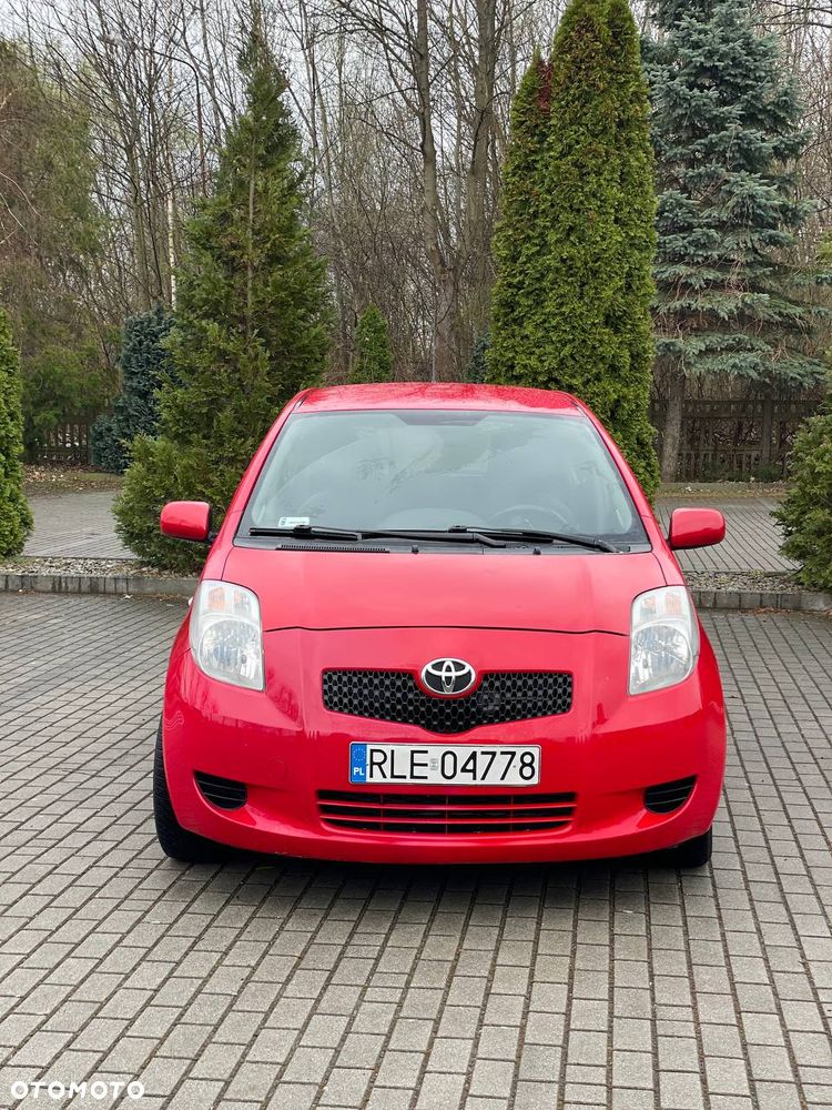 Toyota Yaris 1.3 Sol Premium MM - 2