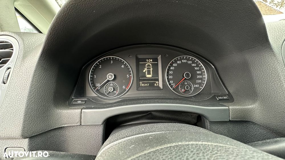 Volkswagen Golf Plus 2.0 TDI DPF Style - 13