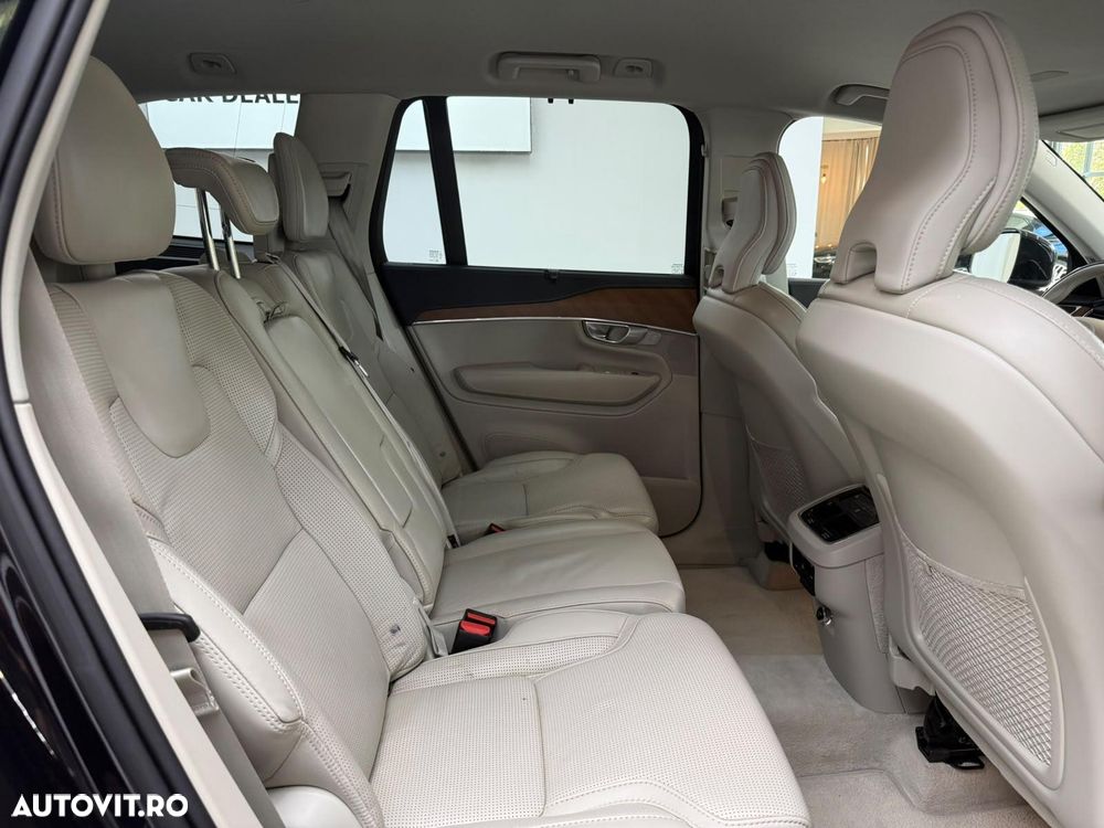 Volvo XC 90 D5 AWD Inscription - 29