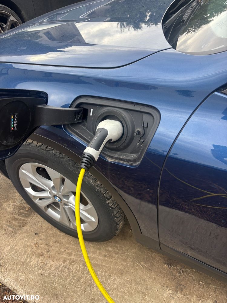 BMW X2 xDrive25e AT PHEV - 4