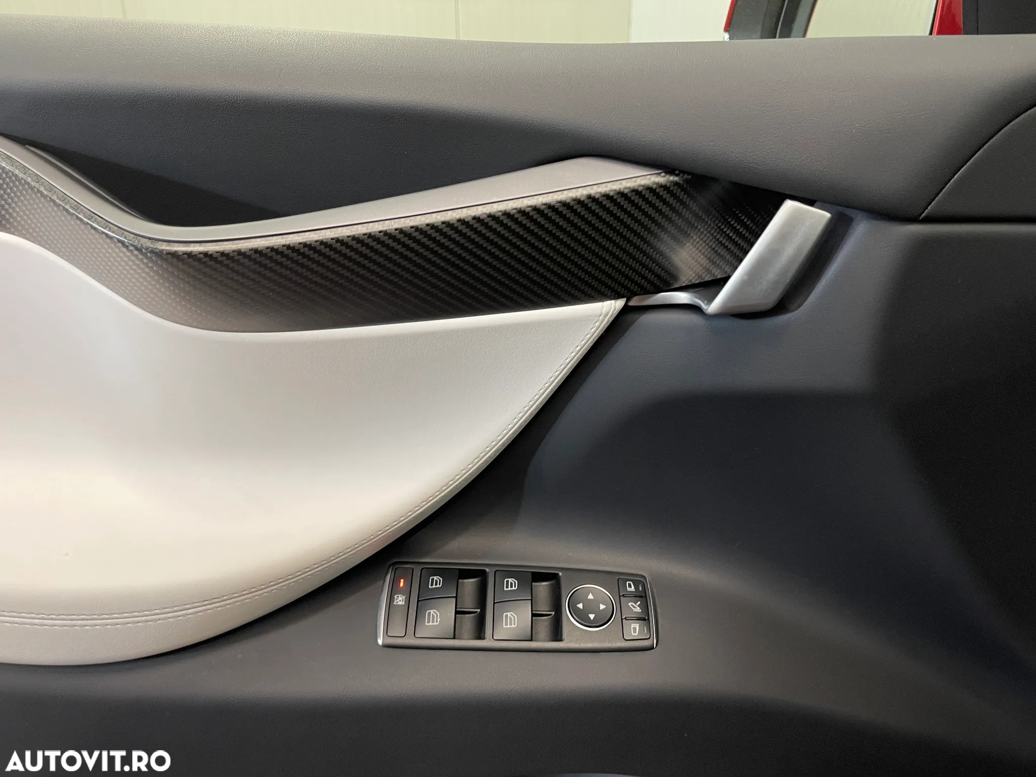 Tesla Model X Performance - 19
