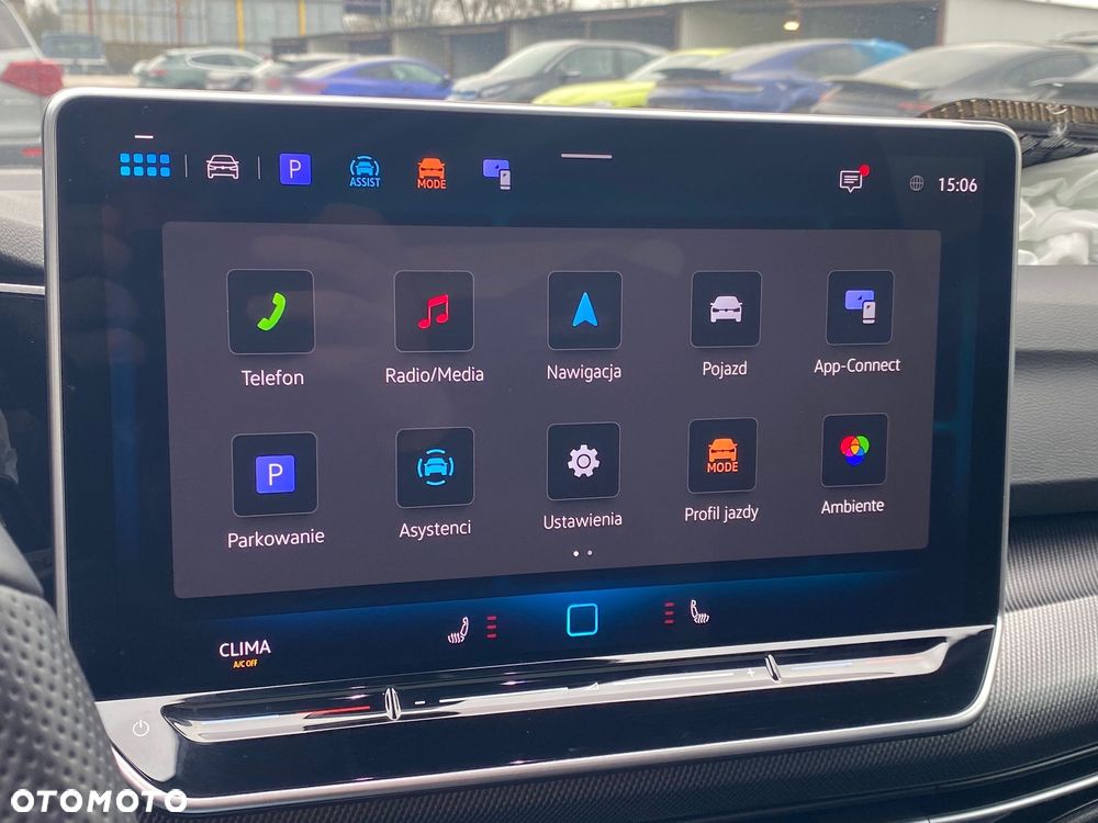 Volkswagen Golf 2.0 TSI 4Motion R DSG - 24