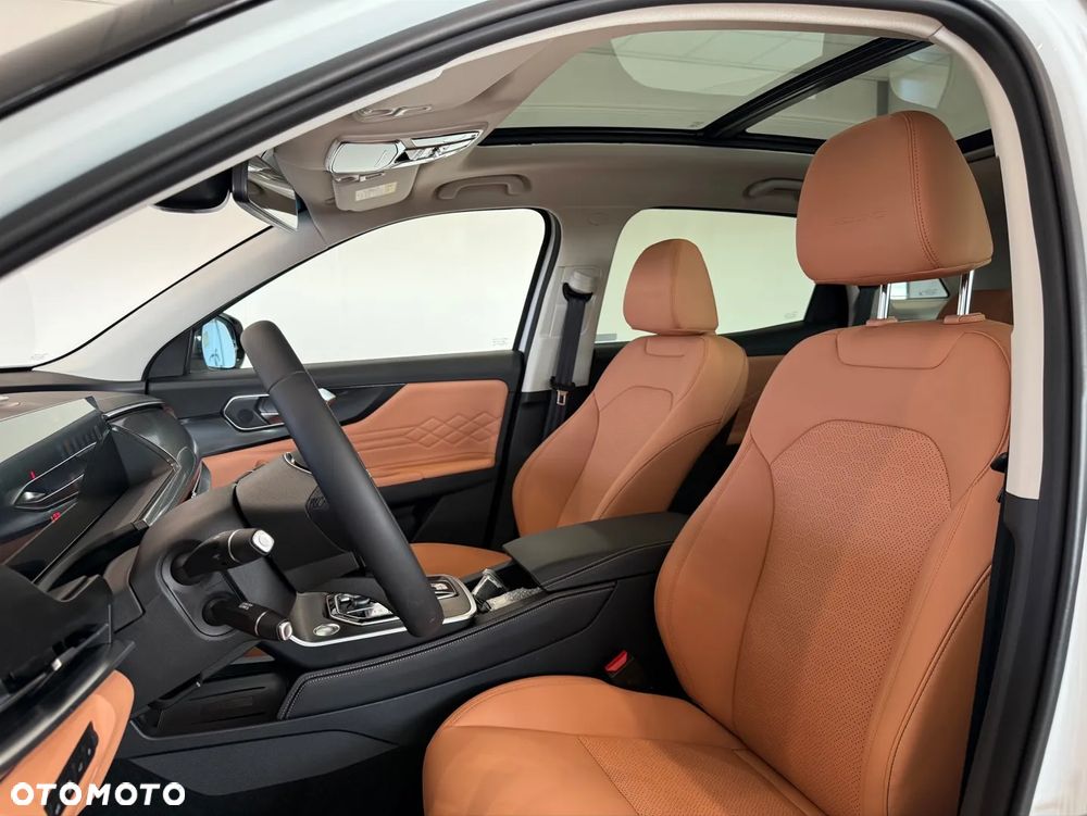 BAIC 7 1.5T Luxury Plus DCT - 8