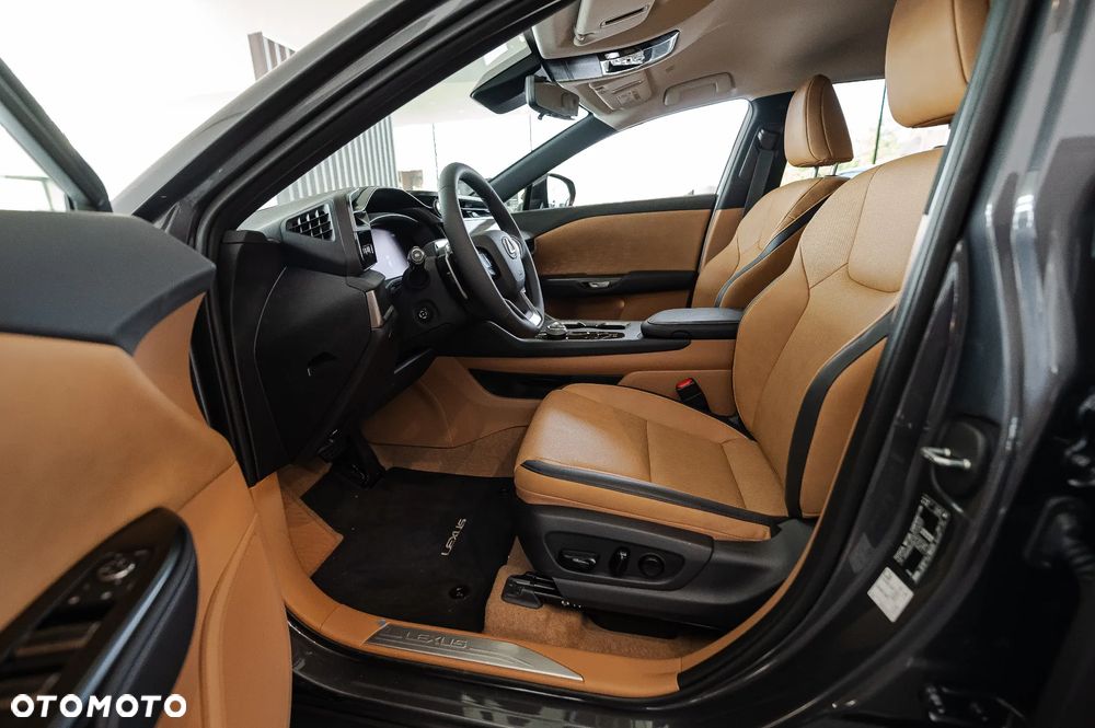 Lexus RZ 300e Prestige - 28