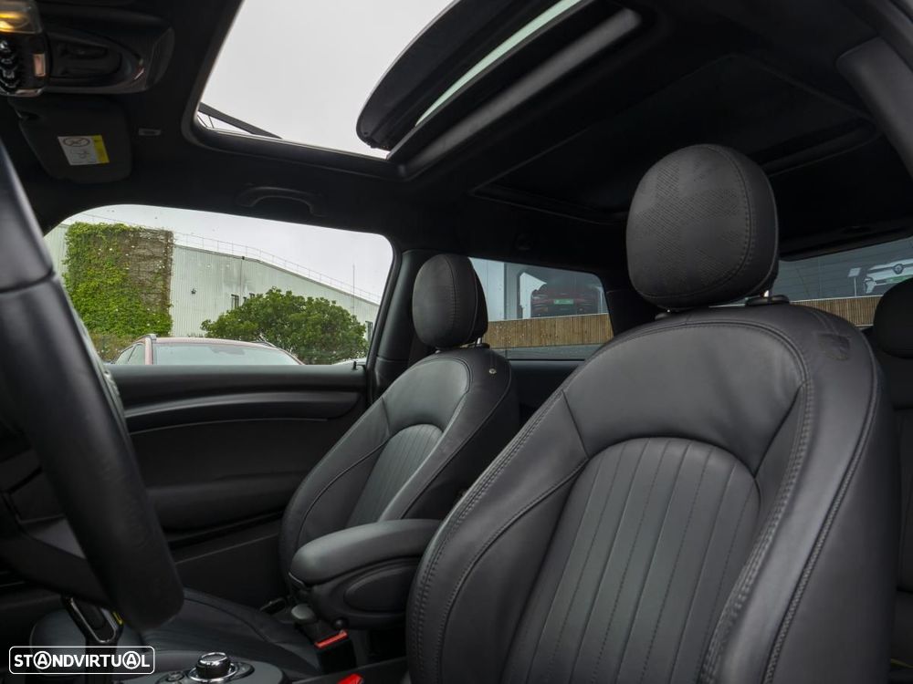 MINI 3 Portas Cooper SE Yours - 28