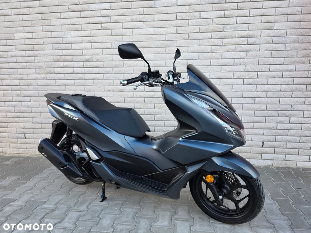 Honda PCX - 12